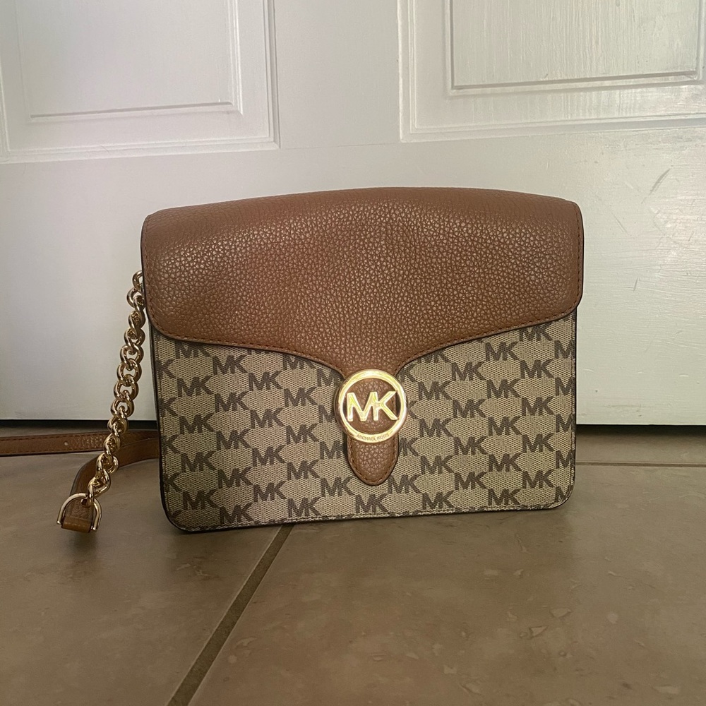 Michael Kors Crossbody Purse
